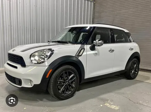 2013 MINI Countryman Cooper S Hatchback 4D