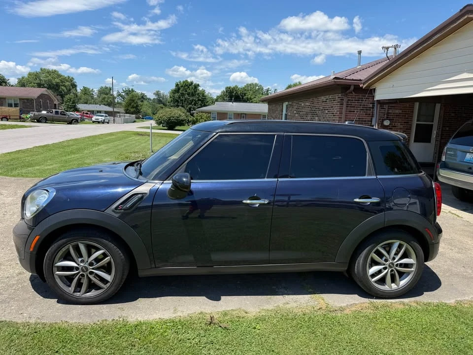 2013 Mini Countryman 1st Gen - Image 2 of 2