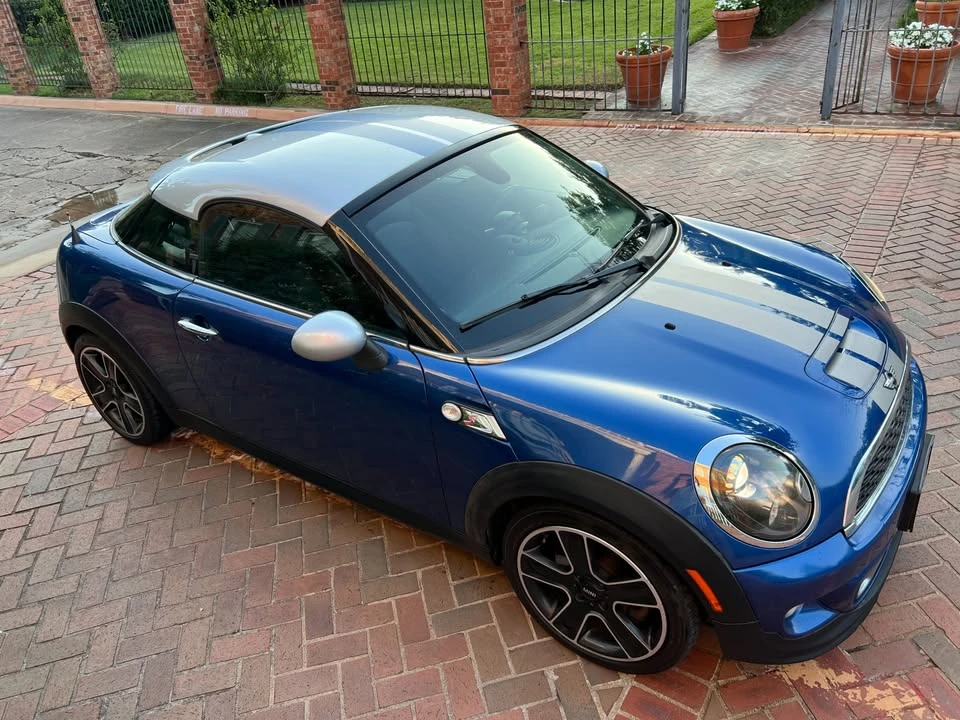 2013 Mini Coupe & Roadster - Image 6 of 20