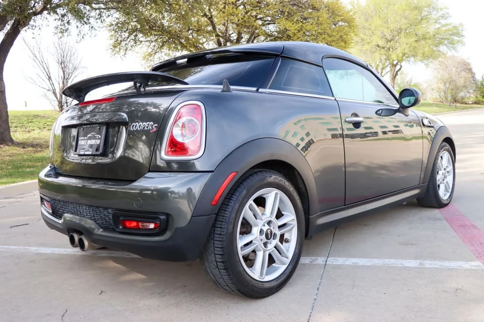 2013 Mini Coupe & Roadster - Image 5 of 19