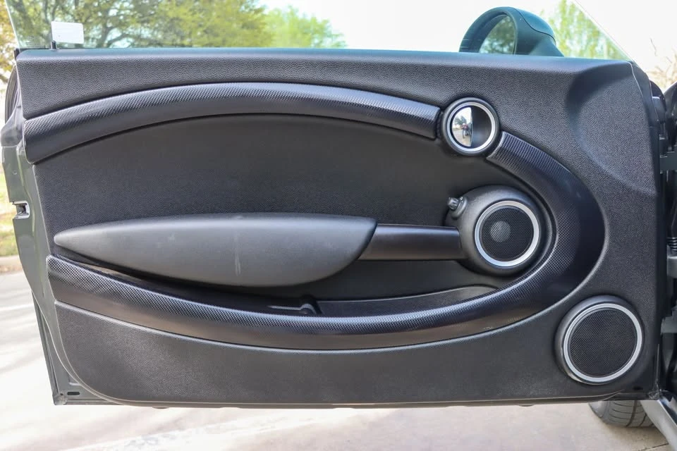 2013 Mini Coupe & Roadster - Image 7 of 19