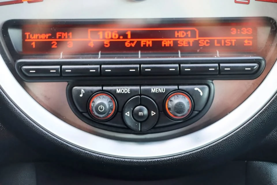 2013 Mini Coupe & Roadster - Image 14 of 19