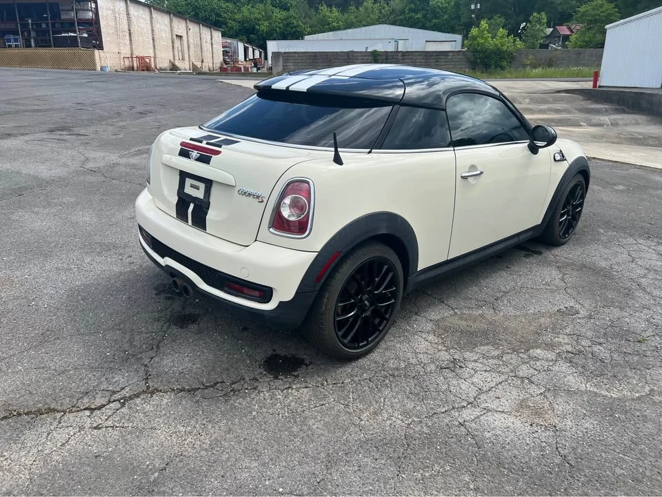 2013 Mini Coupe & Roadster - Image 4 of 12