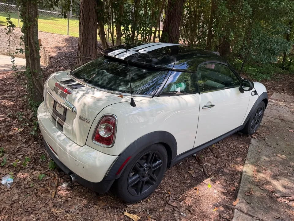 2013 Mini Coupe & Roadster - Image 5 of 12