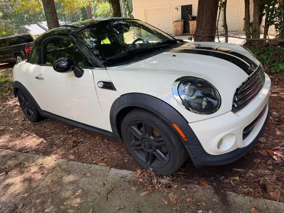 2013 Mini Coupe & Roadster - Image 2 of 12