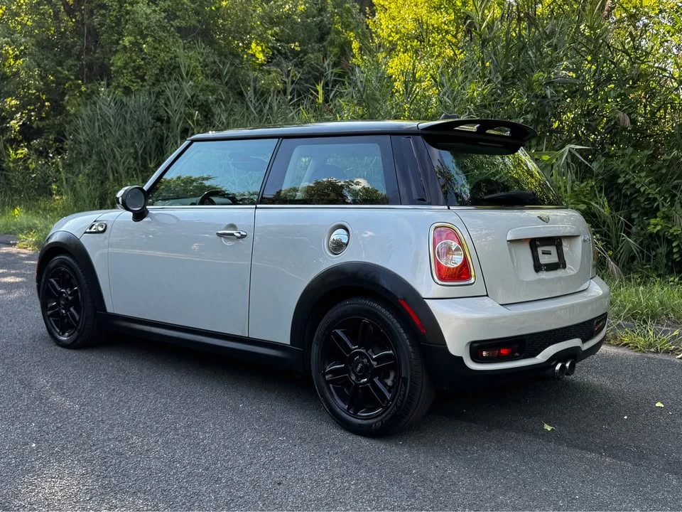 2013 Mini Coupe & Roadster - Image 6 of 14