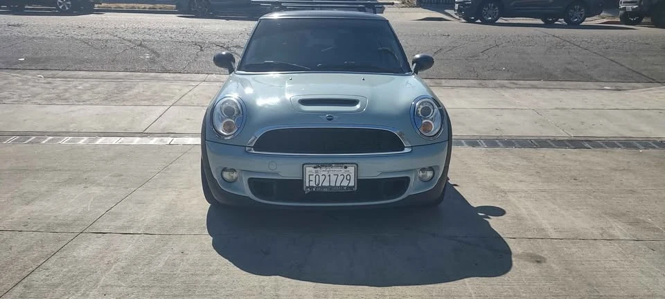 2013 Mini Mini 2nd Gen - Image 2 of 16