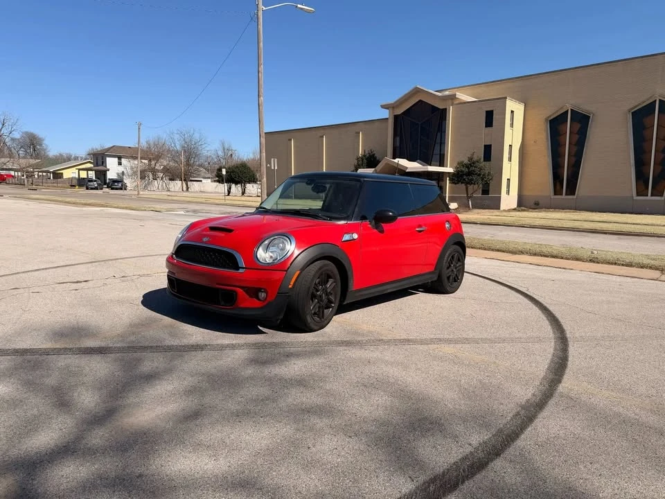2013 Mini Mini 2nd Gen - Image 3 of 9