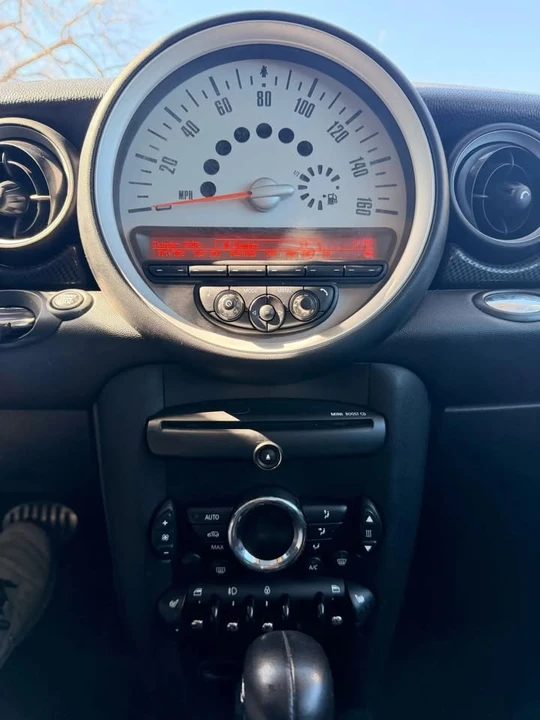 2013 Mini Mini 2nd Gen - Image 8 of 9