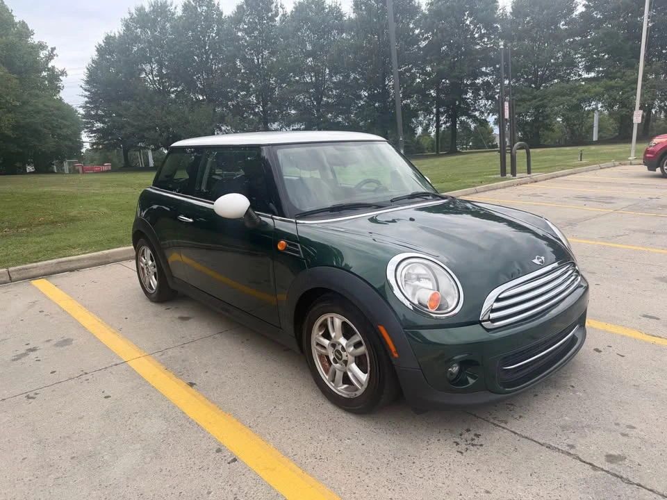2013 Mini Mini 2nd Gen - Image 3 of 14