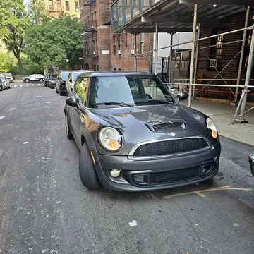 2013 MINI Cooper S Hatchback