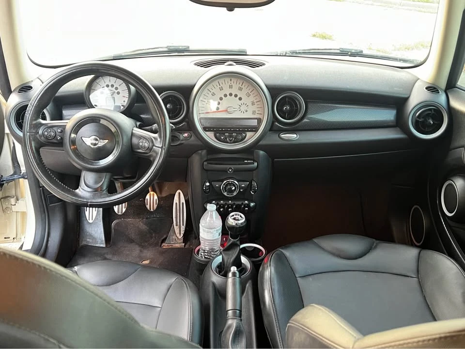 2013 Mini Mini 2nd Gen - Image 19 of 20