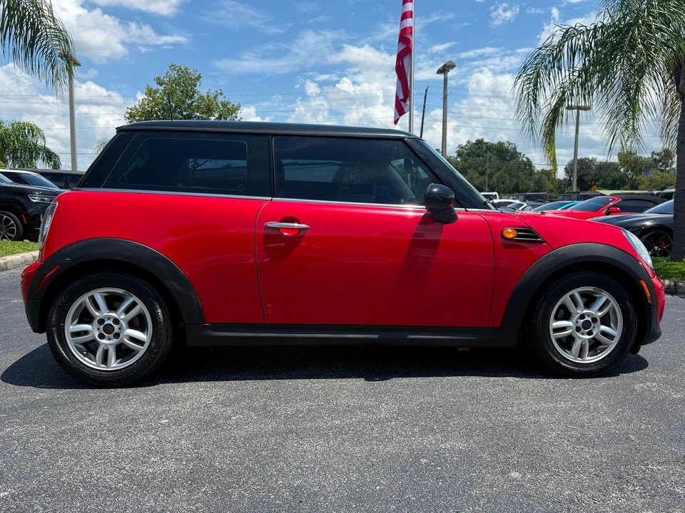 2013 Mini Mini 2nd Gen - Image 2 of 12