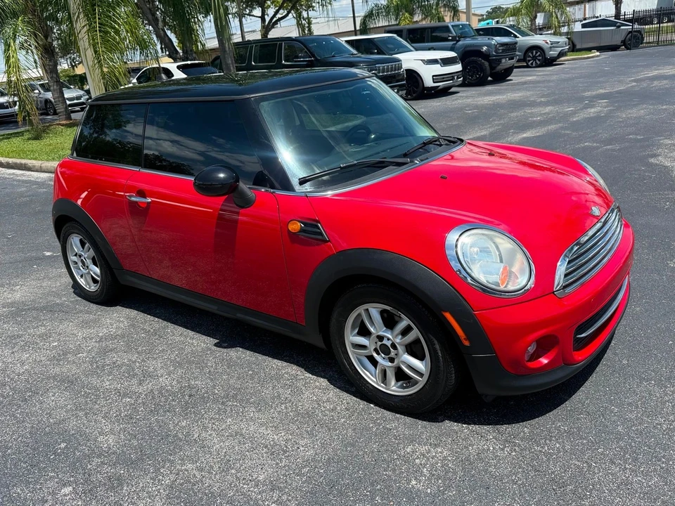 2013 Mini Mini 2nd Gen - Image 9 of 12