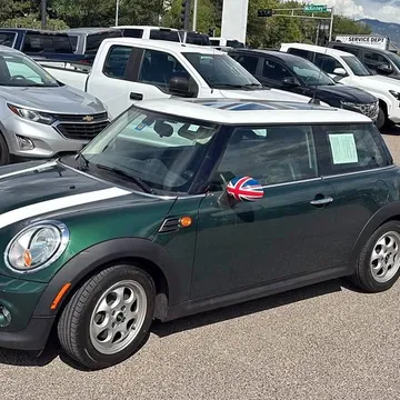 2013 MINI Hardtop Cooper Hatchback 2D