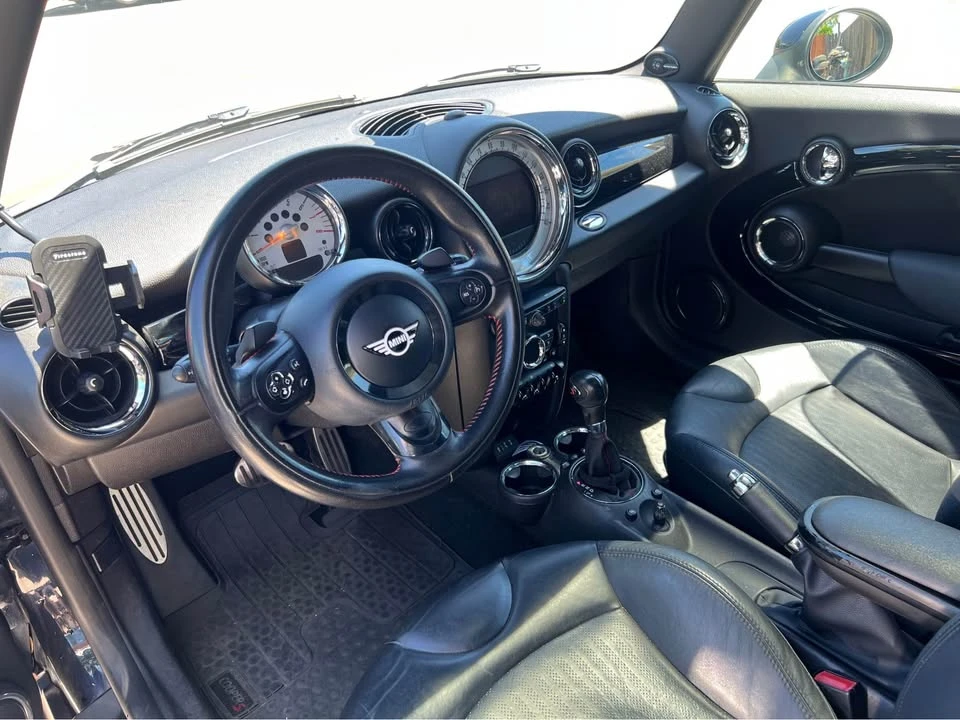 2013 Mini Mini 2nd Gen - Image 5 of 9