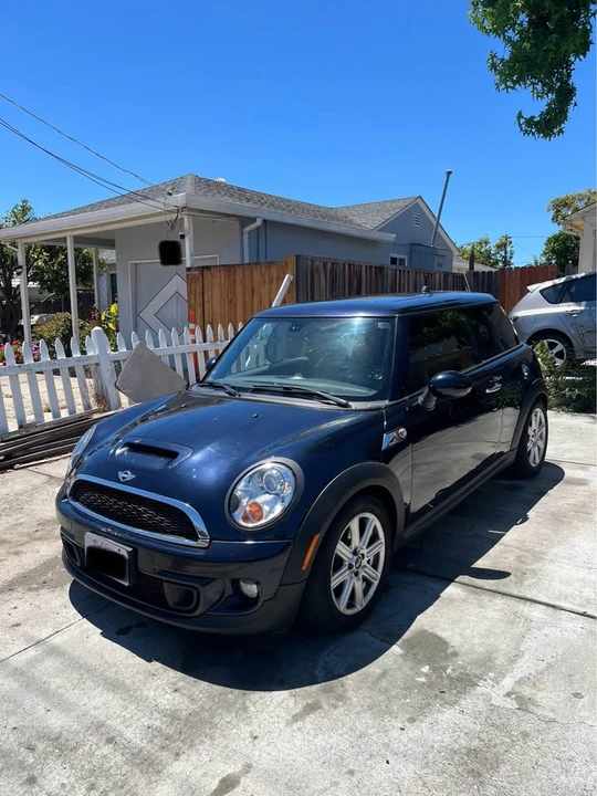 2013 Mini Mini 2nd Gen - Image 3 of 9