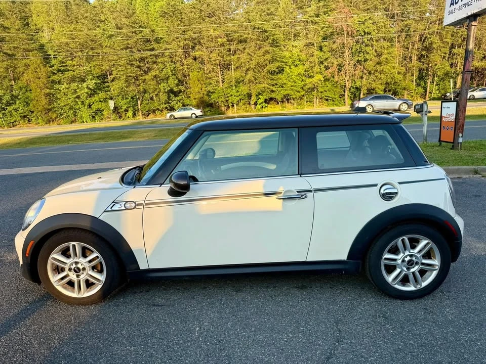 2013 Mini Mini 2nd Gen - Image 8 of 12