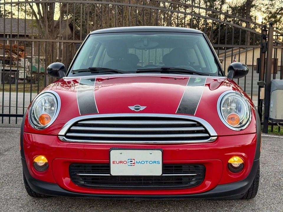 2013 Mini Mini 2nd Gen - Image 2 of 12