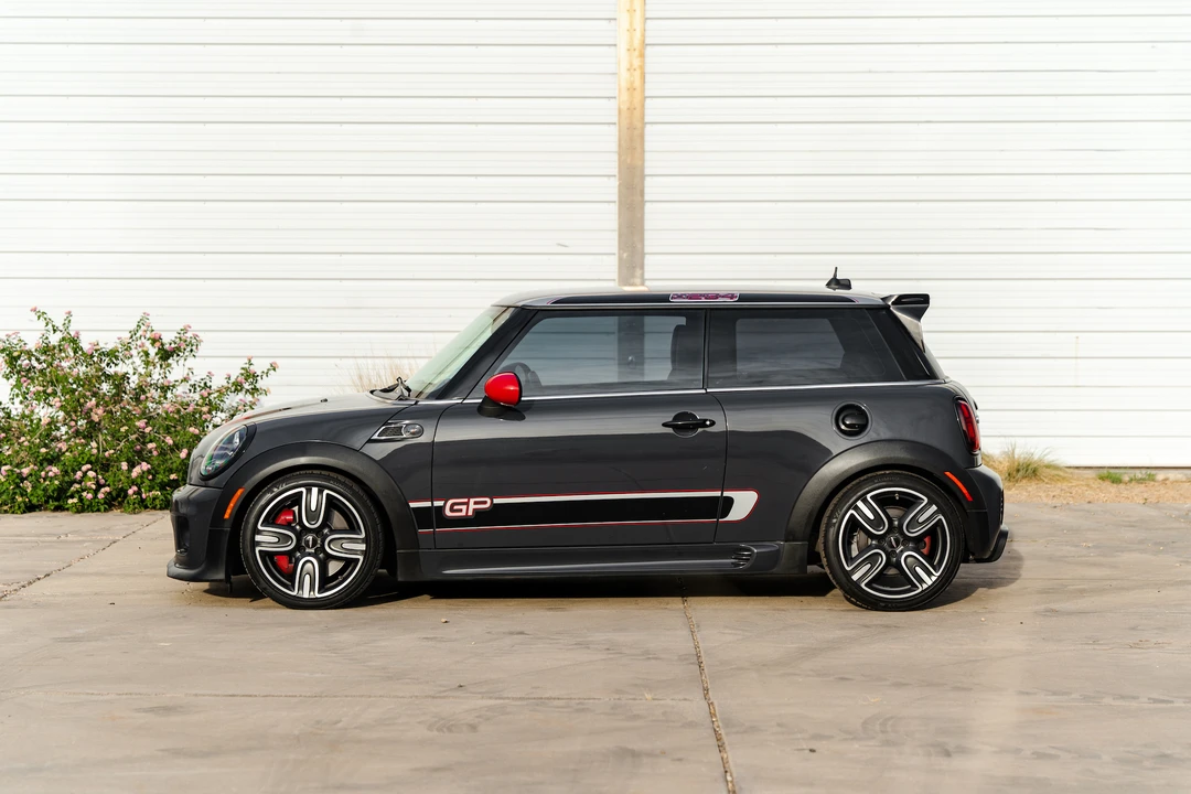 2013 Mini Mini John Cooper Works 2nd Gen - Image 5 of 31