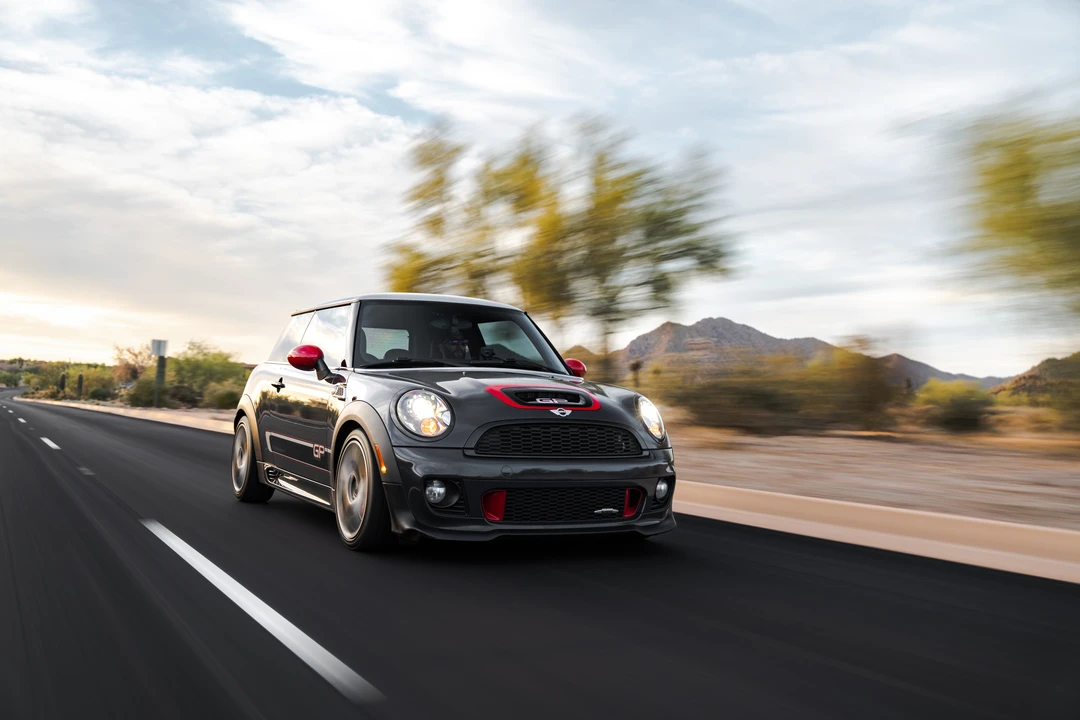 2013 Mini Mini John Cooper Works 2nd Gen - Image 24 of 31