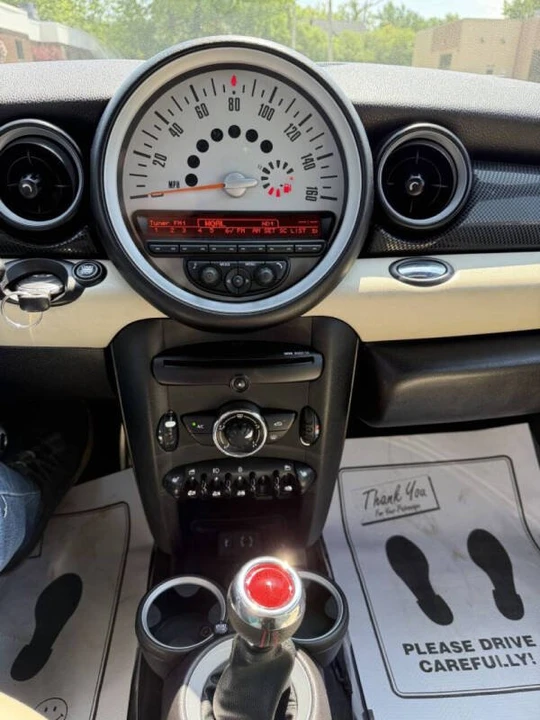 2013 Mini Coupe & Roadster - Image 17 of 20
