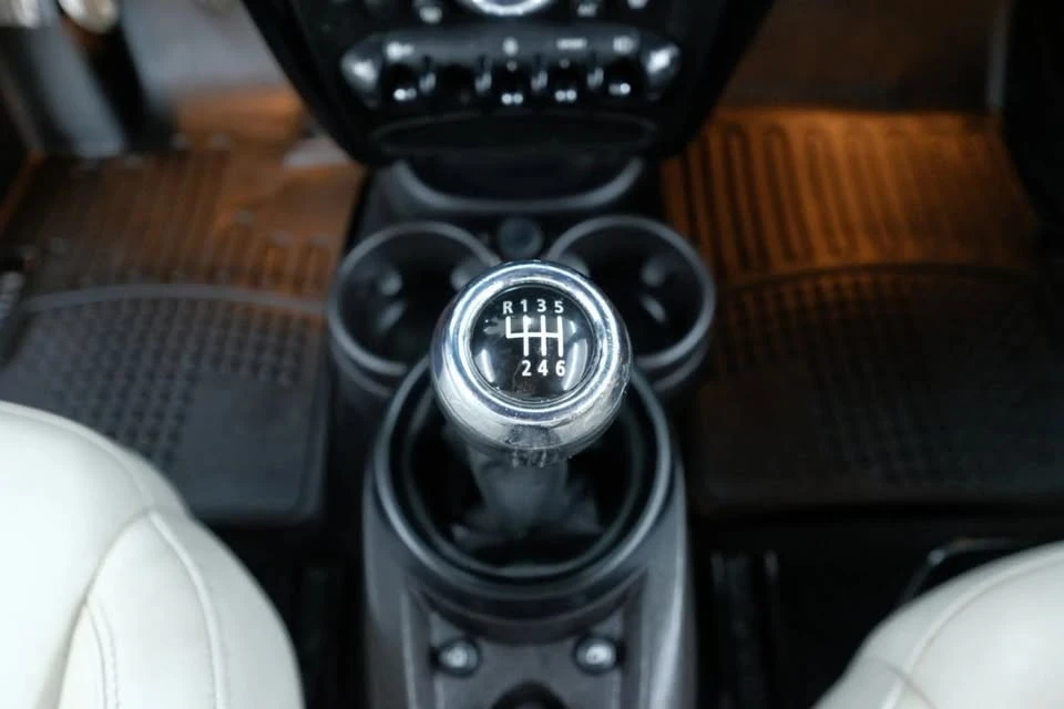 2013 Mini Paceman - Image 18 of 20
