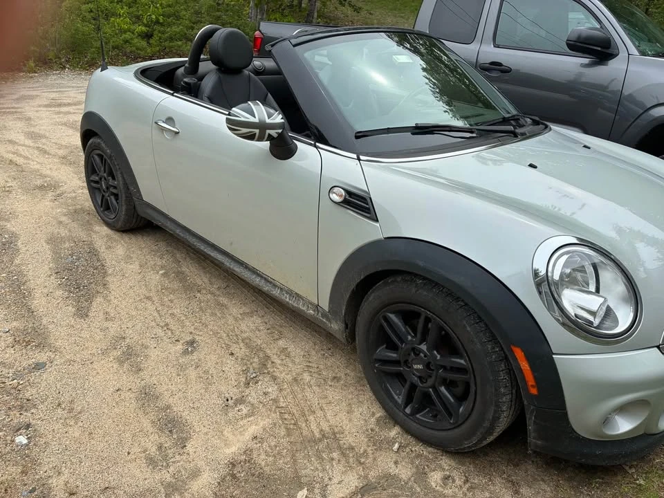 2013 Mini Coupe & Roadster - Image 4 of 6