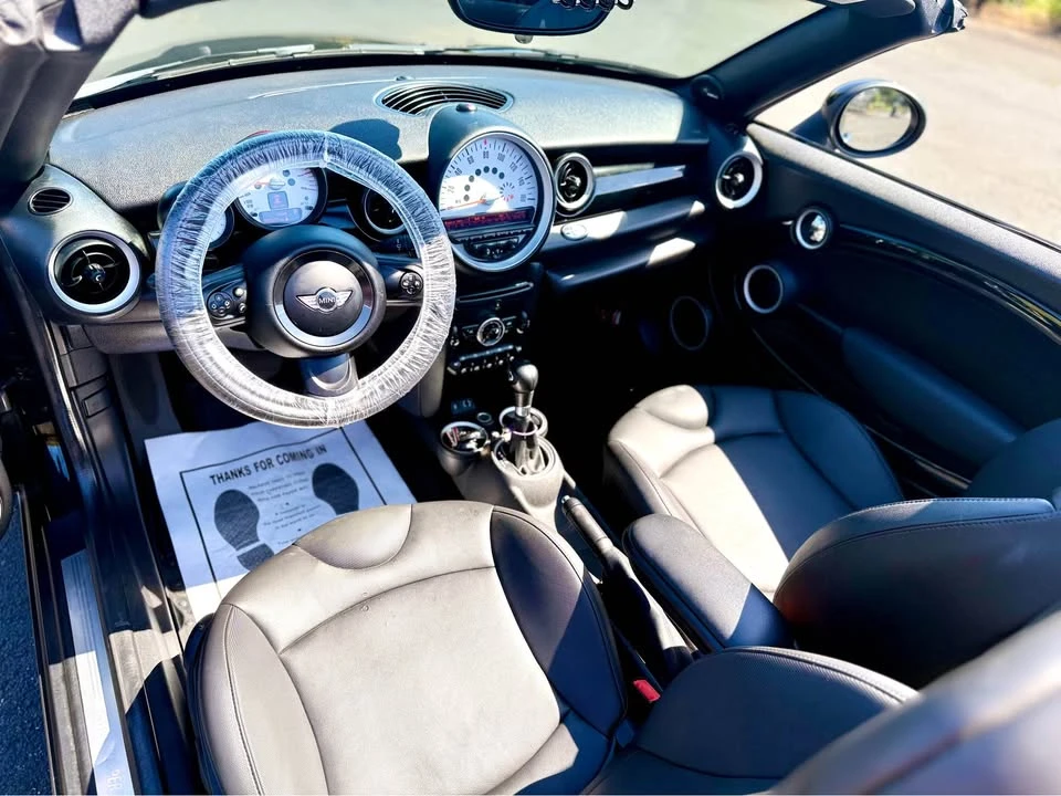 2013 Mini Coupe & Roadster - Image 10 of 12