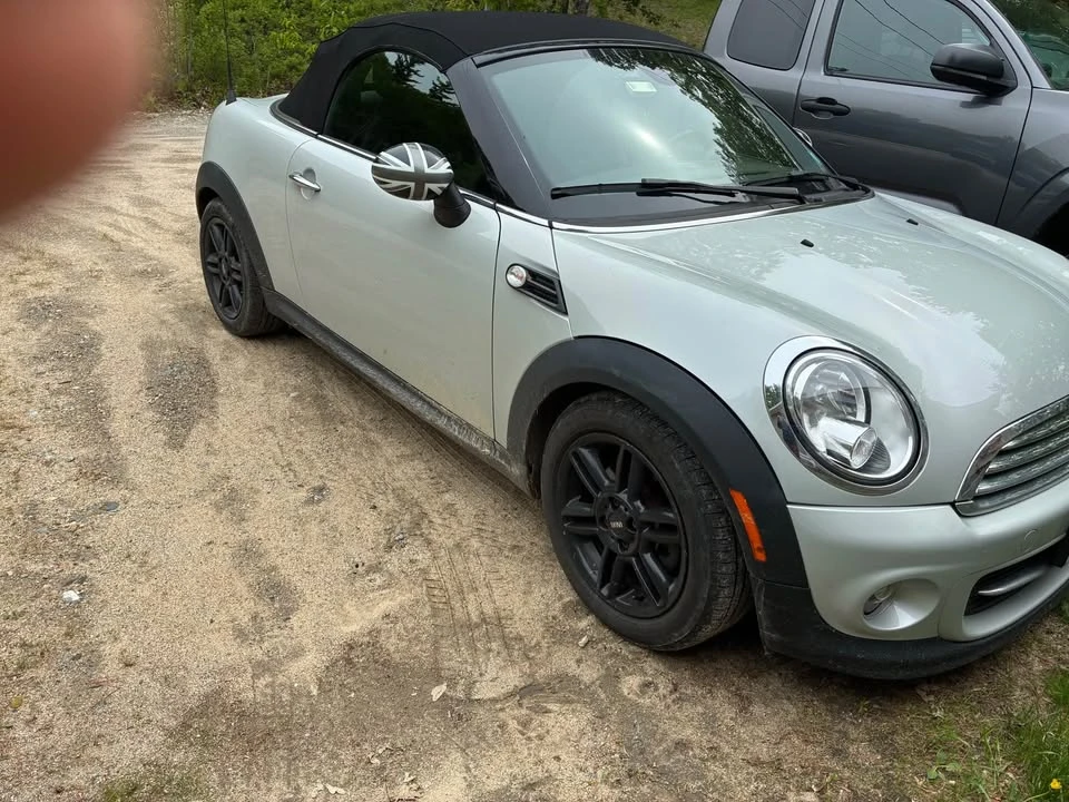 2013 Mini Coupe & Roadster - Image 3 of 6
