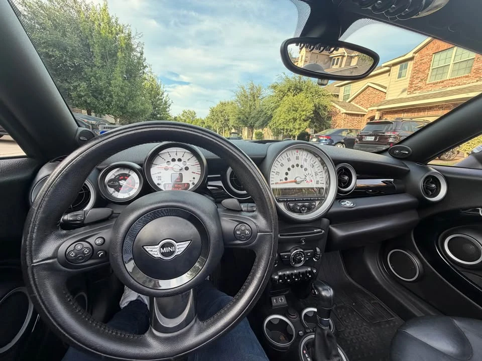 2013 Mini Coupe & Roadster - Image 11 of 13