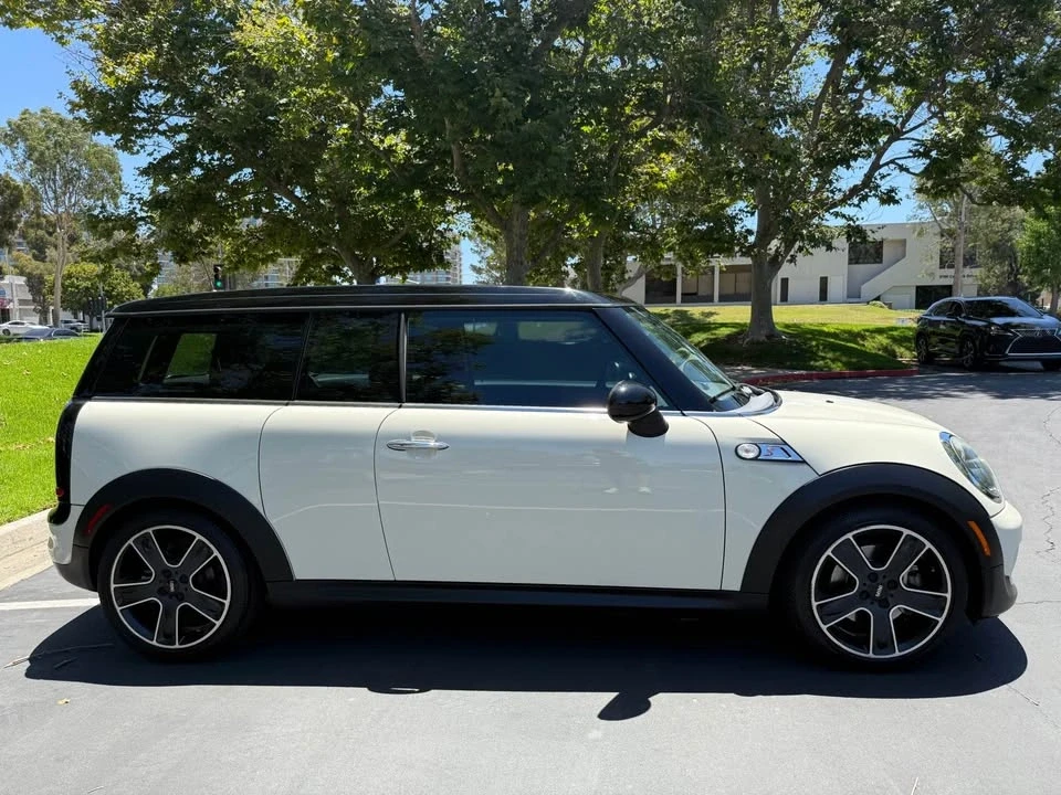 2013 Mini Clubman 1st Gen - Image 16 of 19