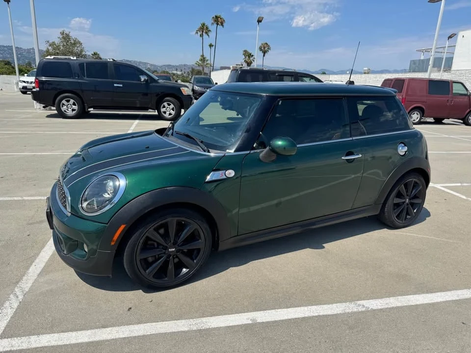 2013 Mini Mini 2nd Gen - Image 3 of 15