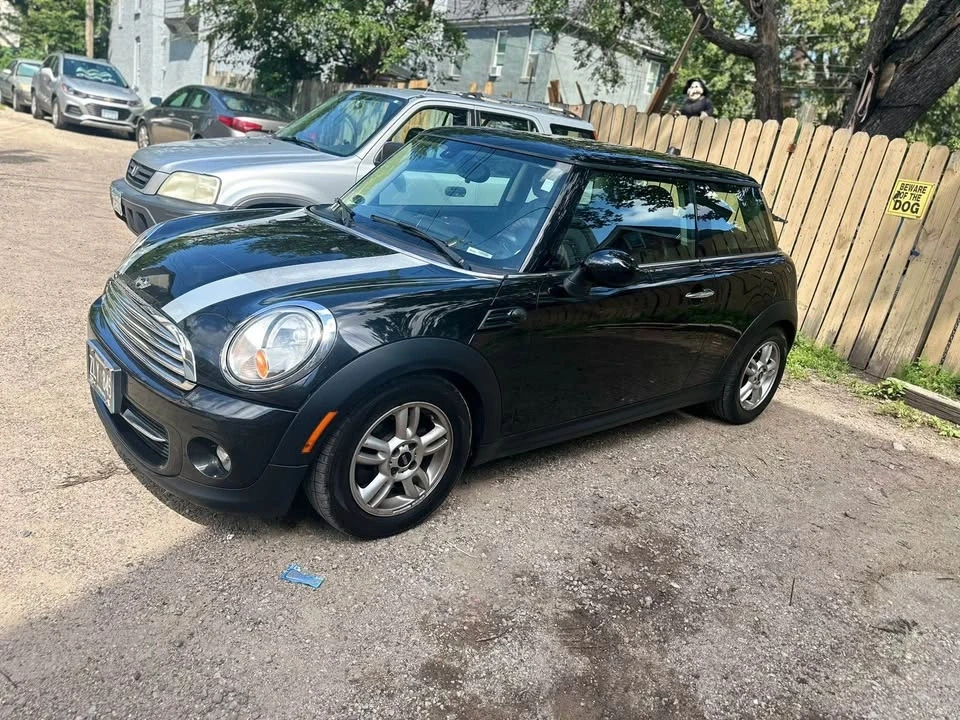 2013 Mini Mini 2nd Gen - Image 3 of 4