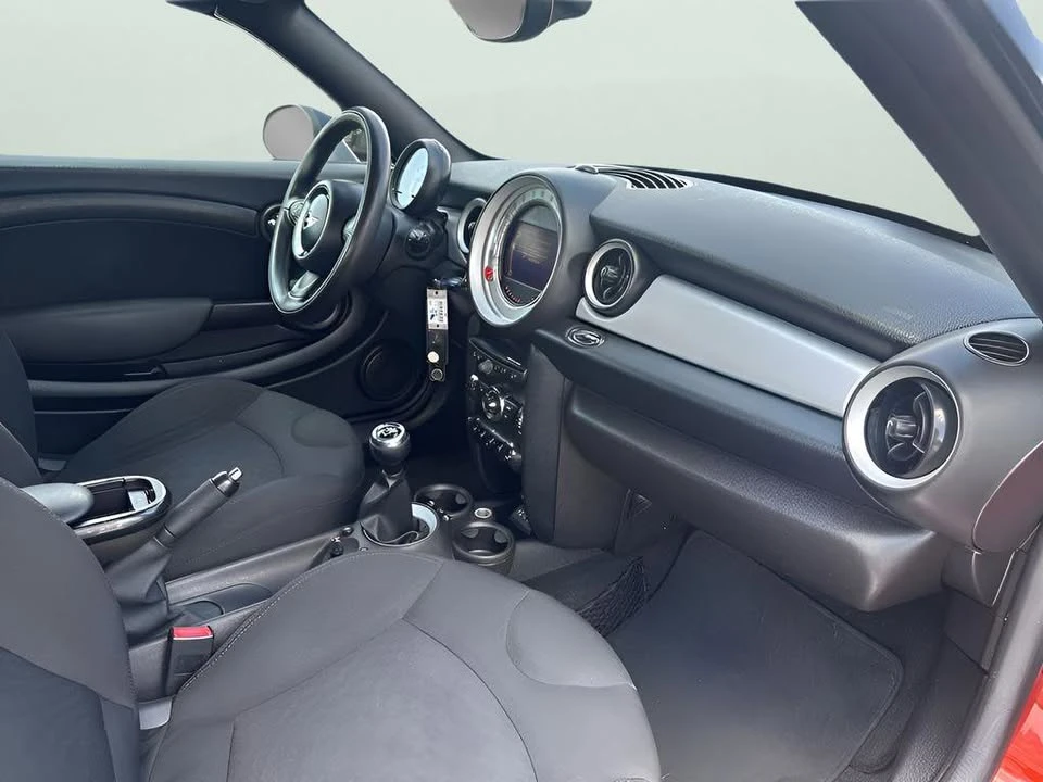 2013 Mini Coupe & Roadster - Image 12 of 20