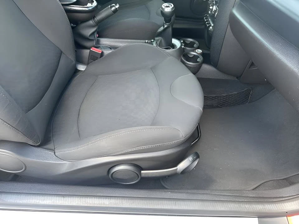 2013 Mini Coupe & Roadster - Image 14 of 20