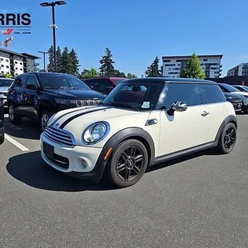 2013 MINI Cooper Hardtop Knightsbridge Classic