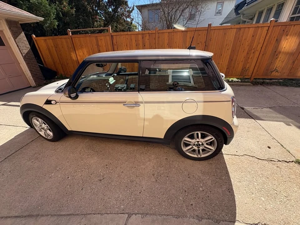 2013 Mini Mini 2nd Gen - Image 3 of 11