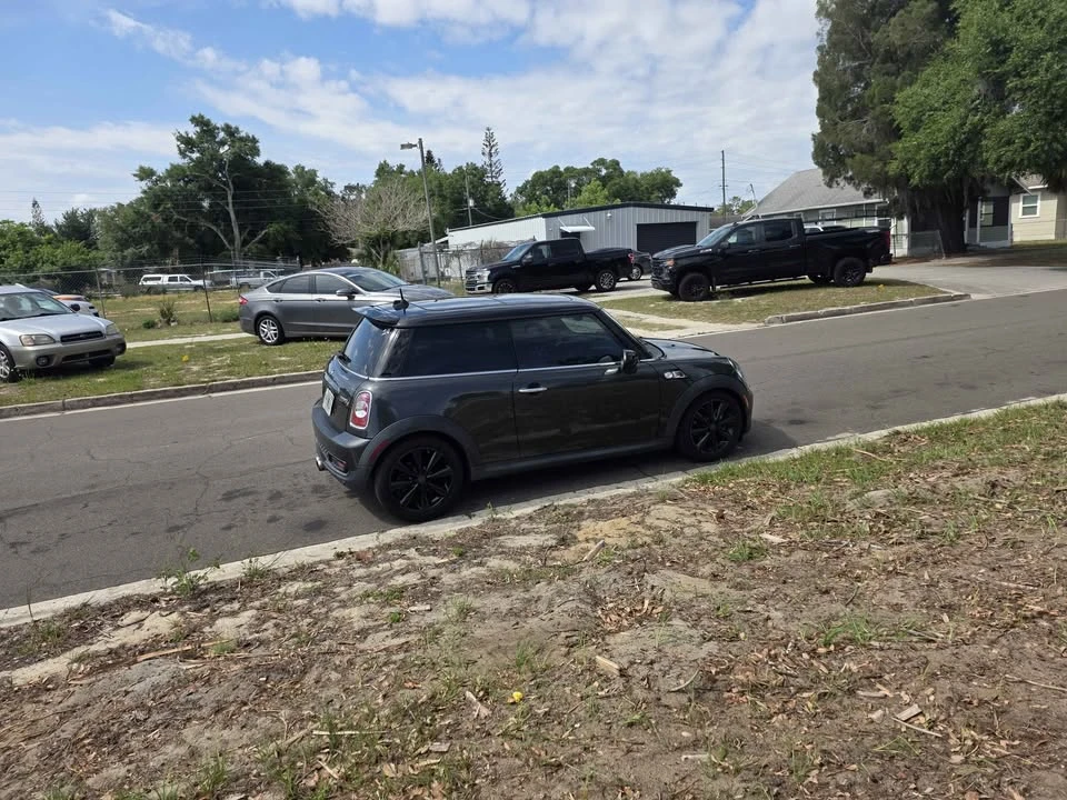 2013 Mini Mini 2nd Gen - Image 5 of 9
