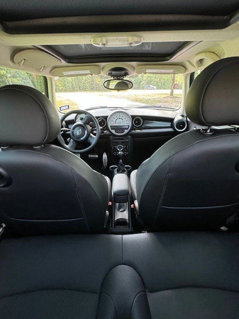 2013 Mini Mini 2nd Gen - Image 7 of 10