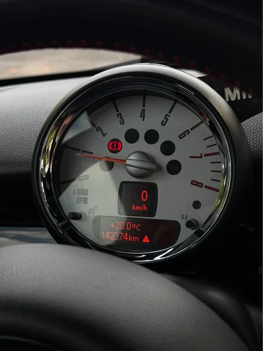 2013 Mini Mini 2nd Gen - Image 5 of 7