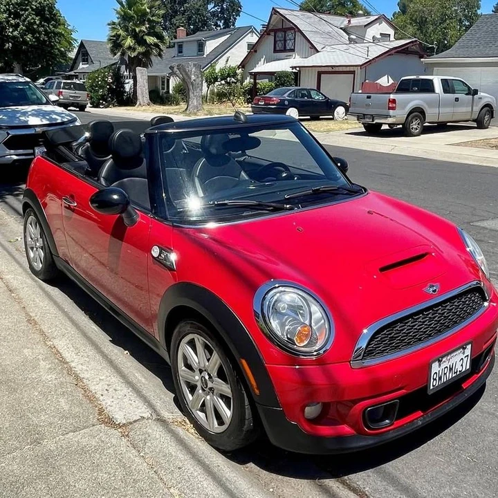 2013 Mini Mini 2nd Gen - Image 2 of 8