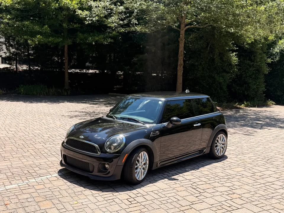 2013 Mini Mini 2nd Gen - Image 2 of 21