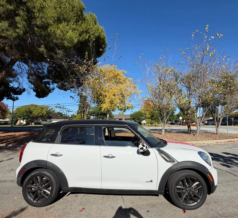 2013 Mini Countryman 1st Gen - Image 2 of 13