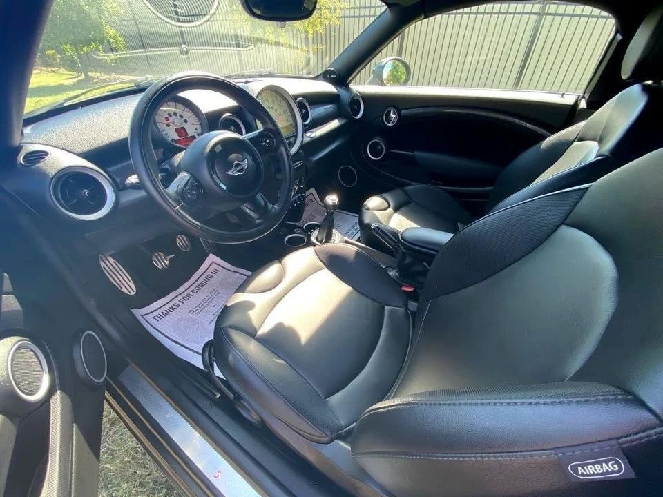 2013 Mini Coupe & Roadster - Image 10 of 18