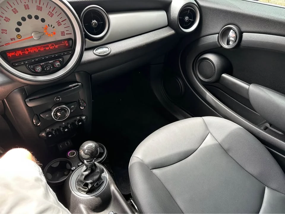 2013 Mini Mini 2nd Gen - Image 9 of 11