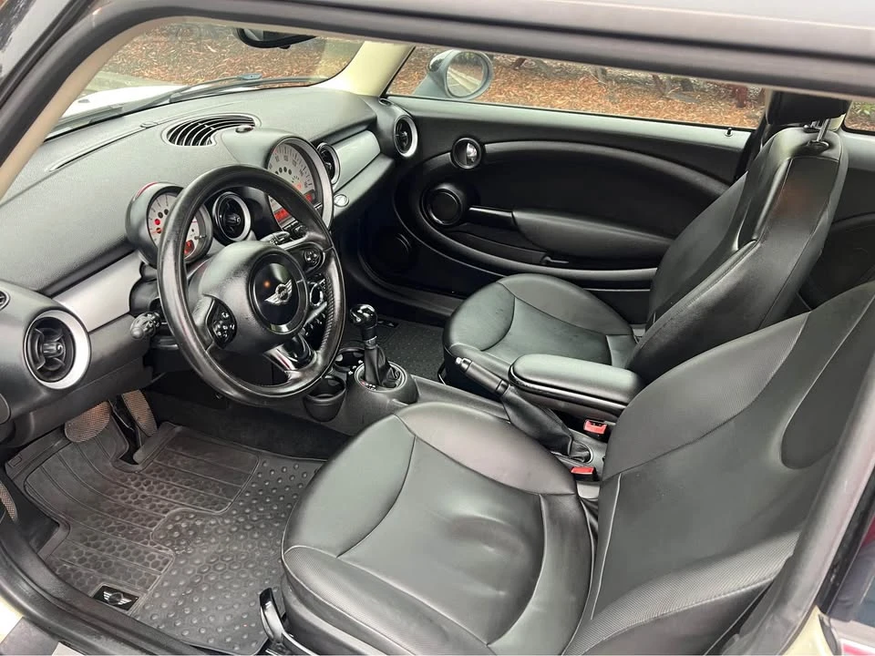 2013 Mini Mini 2nd Gen - Image 5 of 8