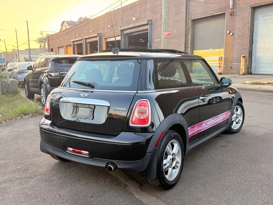 2013 Mini Mini 2nd Gen - Image 3 of 18