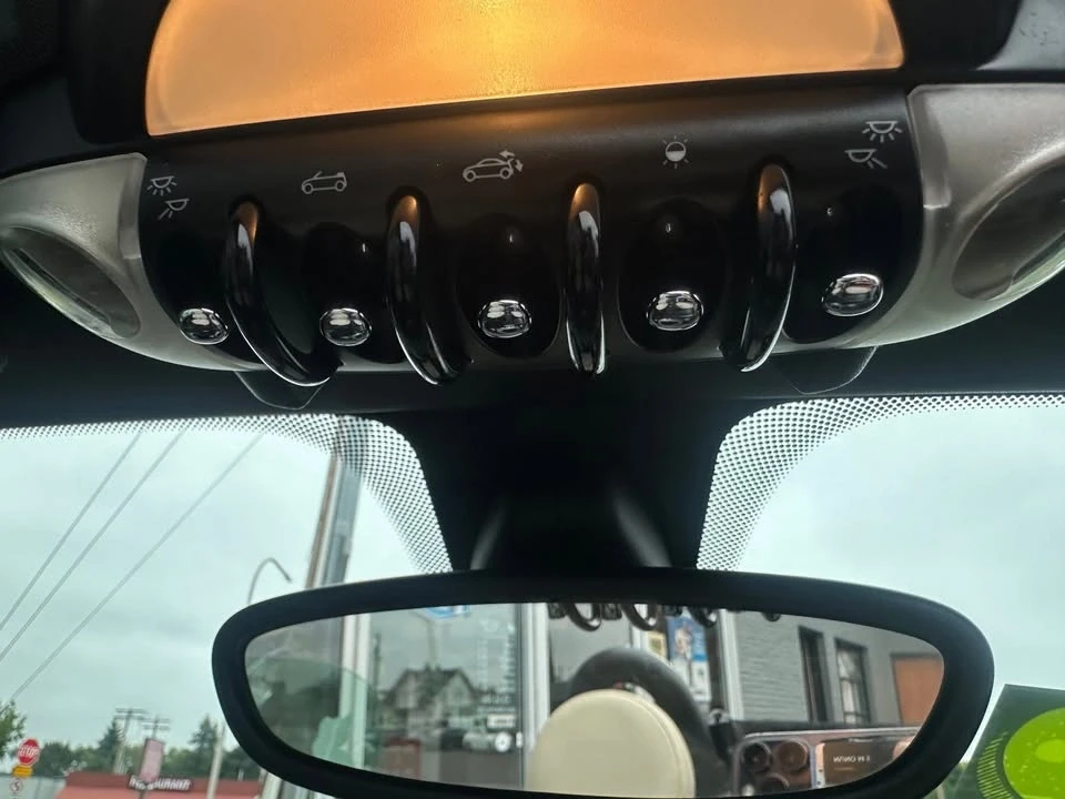 2013 Mini Coupe & Roadster - Image 17 of 20