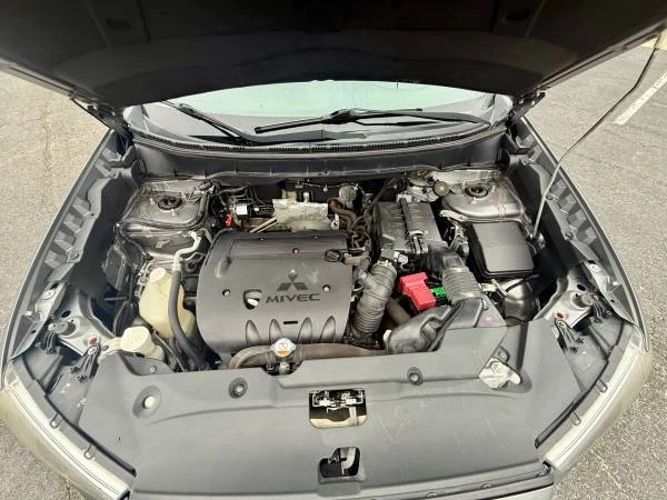 2013 Mitsubishi Outlander - Image 17 of 18